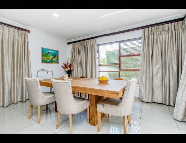 2 BEDROOM HOUSE TO LET IN LONEHILL